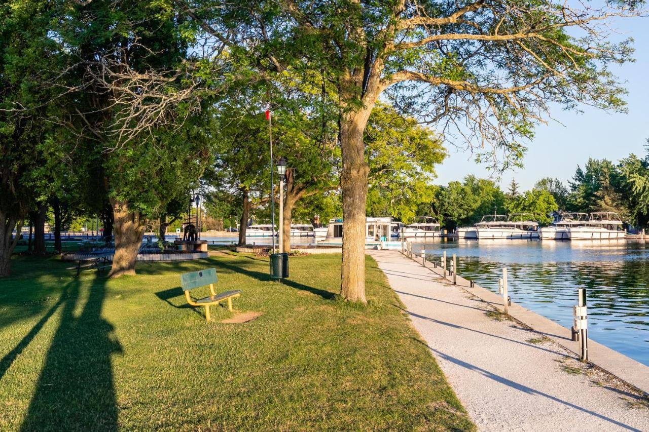 Luxury Rideau Apartments By Globalstay Smiths Falls Ngoại thất bức ảnh
